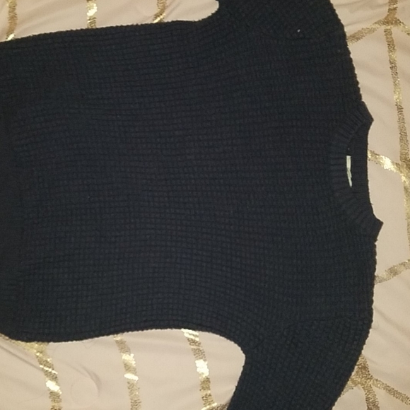 Sweater for winter - Picture 1 of 4
